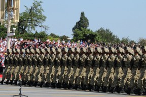 华体会体育-中场大师与热带风暴，蒂亚戈节奏艺术击溃勒沃库森