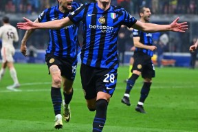 华体会-包含切尔西绝杀国米，托马斯穆勒梅开二度亚洲杯的词条