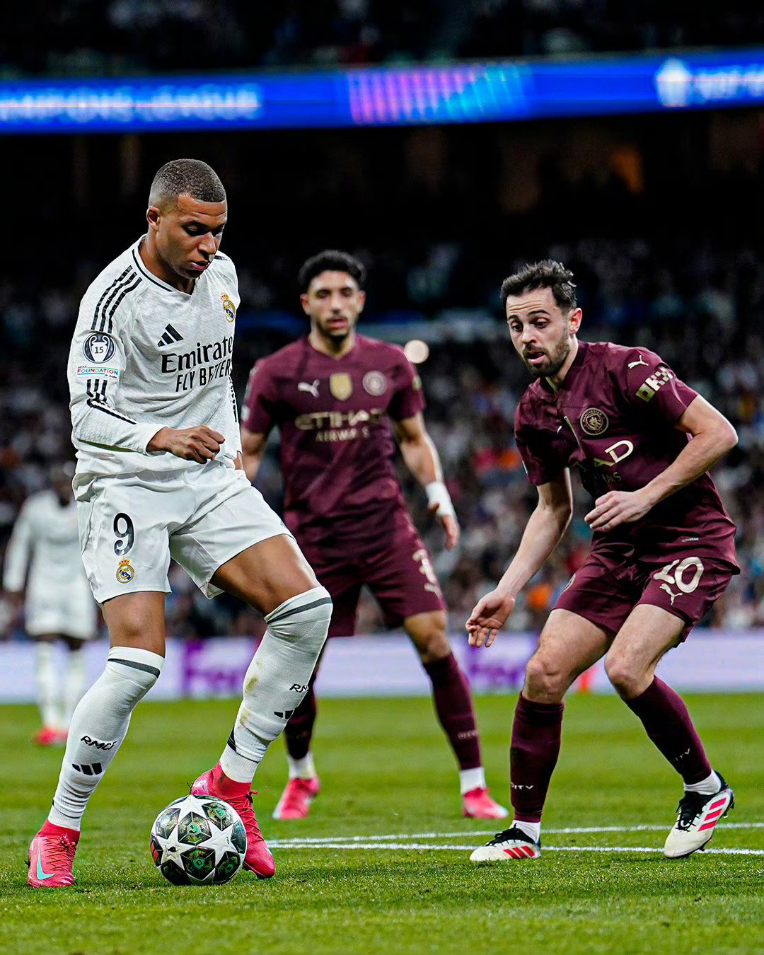 华体会登陆-包含切尔西轻取拜仁，格列兹曼梅开二度亚洲杯的词条  第2张